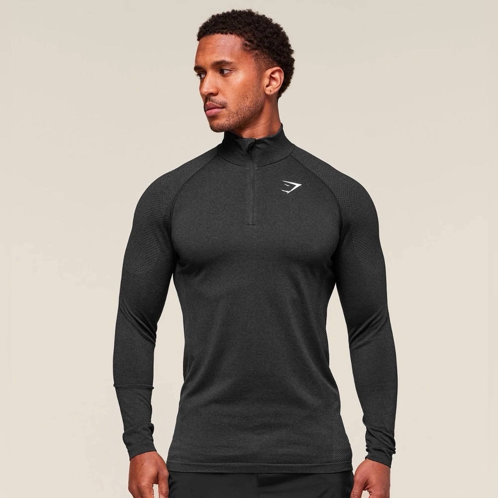 Gymshark Vital Seamless 1/4 Zip Jacket Top in Black and Silhouette Gray Like New